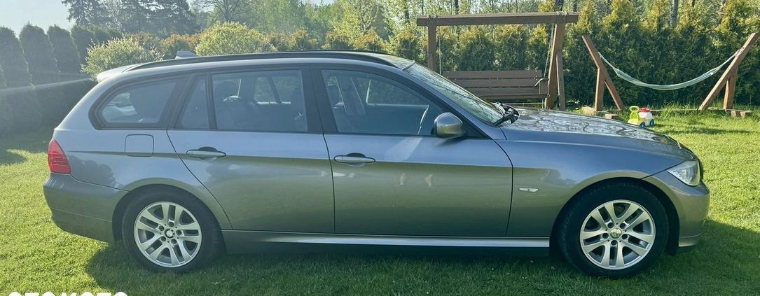 BMW Seria 3 cena 24900 przebieg: 182000, rok produkcji 2011 z Tuszyn małe 781